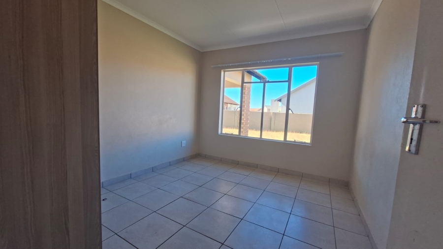 3 Bedroom Property for Sale in Waterkloof Hill Estate North West